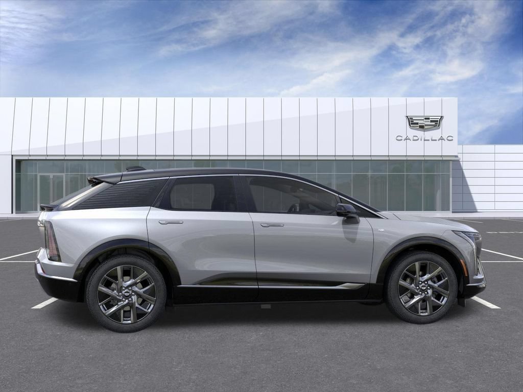 New 2026 Cadillac Optiq Luxury 1 w/ LPO, Floor Liner Package AWD/4WD image 5