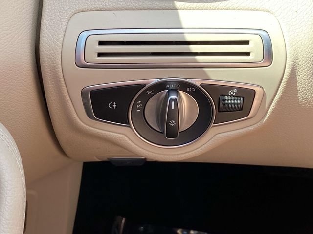 Used 2021 Mercedes-Benz C 300 Sedan w/ Premium Package image 29