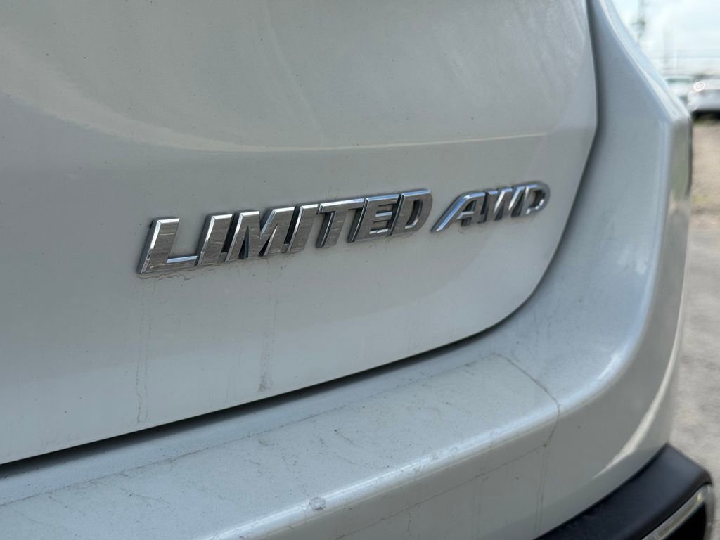 Used 2019 Toyota Highlander Limited Platinum image 11