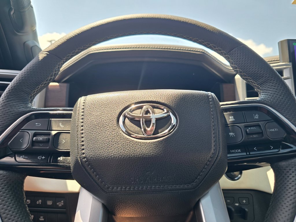Certified 2025 Toyota Tundra Capstone AWD/4WD image 25