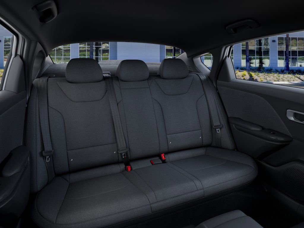 New 2026 Kia K4 LXS image 16