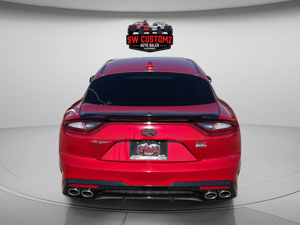 Used 2018 Kia Stinger GT2 AWD/4WD image 6