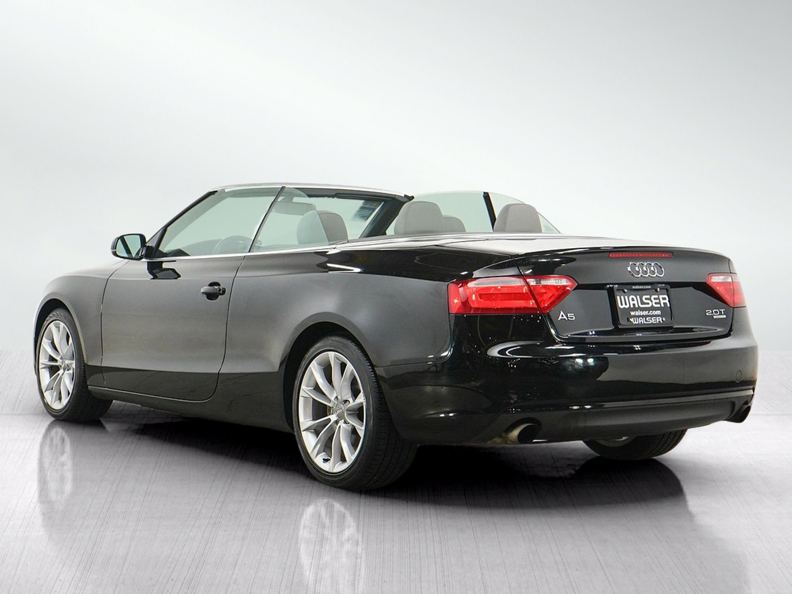Used 2013 Audi A5 2.0T Premium w/ Convenience Pkg AWD/4WD image 3