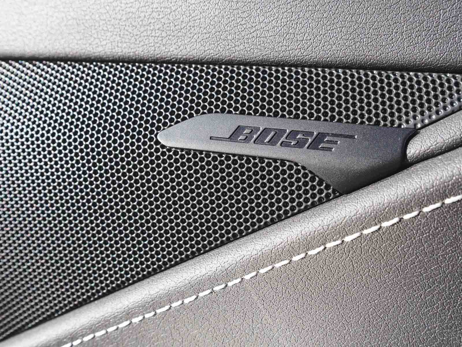 Used 2021 Chevrolet Corvette Stingray Coupe w/ Engine Appearance Package image 8