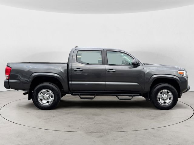Used 2017 Toyota Tacoma SR w/ Tow Package AWD/4WD image 6