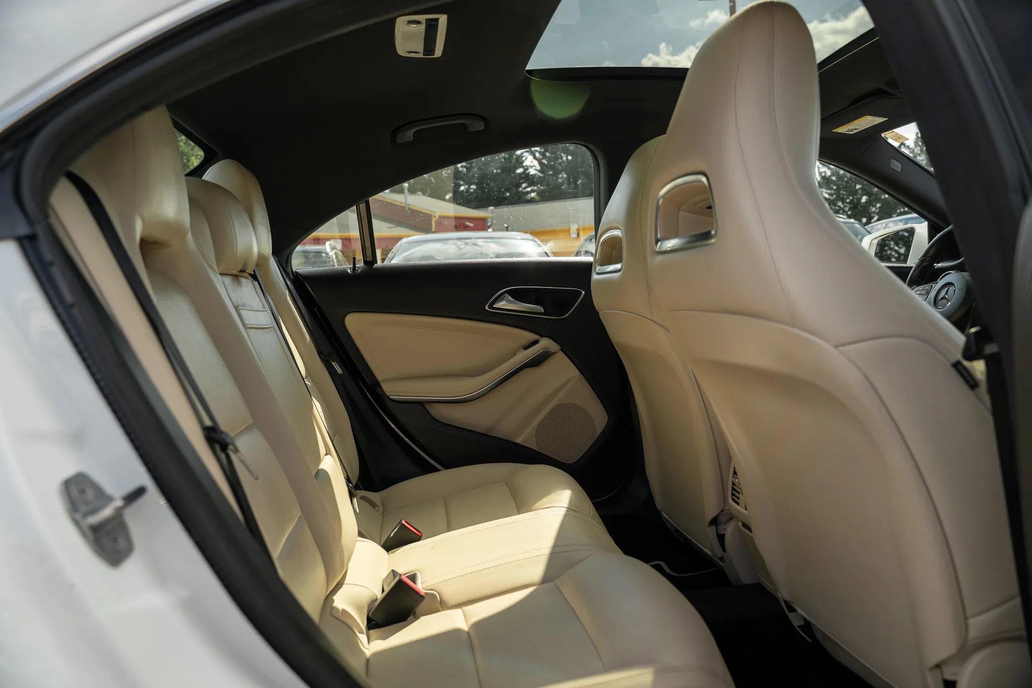 Used 2018 Mercedes-Benz CLA 250 image 10