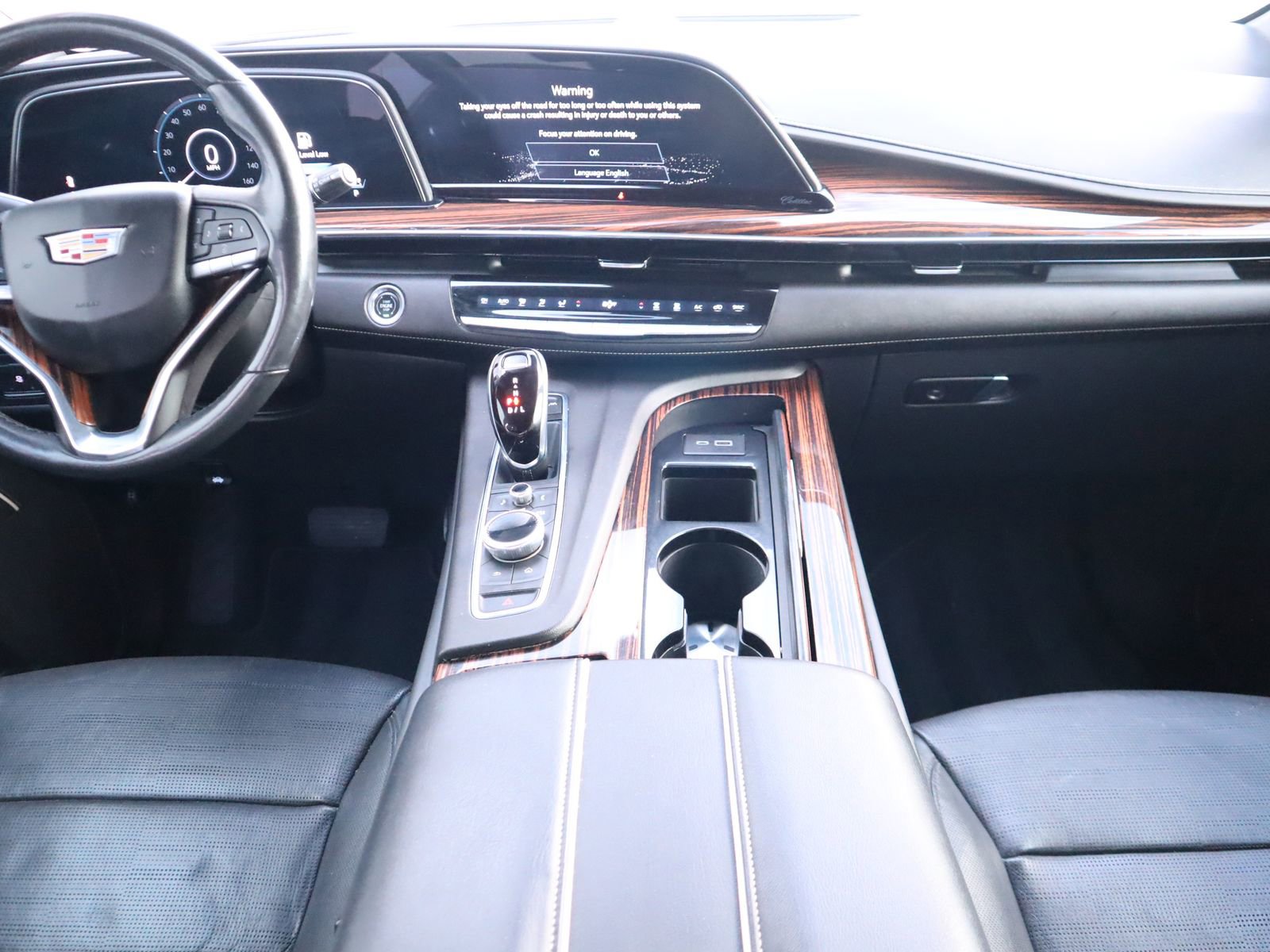 Used 2021 Cadillac Escalade ESV Premium Luxury w/ Driver Assist Tech Package AWD/4WD image 30