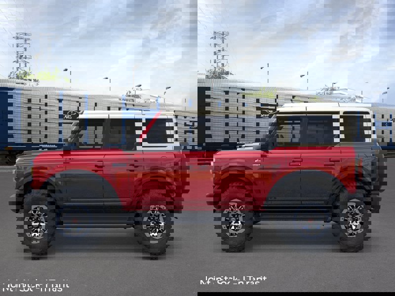 New 2026 Ford Bronco Outer Banks image 3