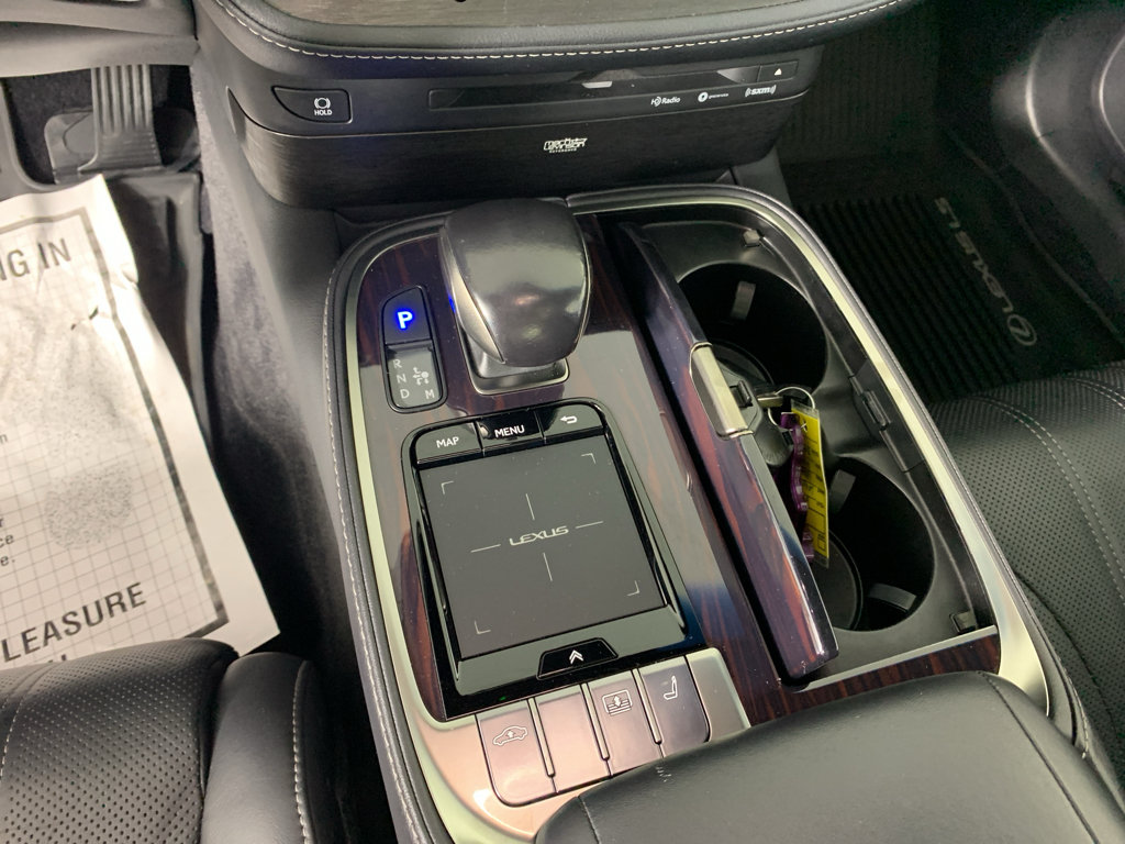 Used 2020 Lexus LS 500 w/ Interior Upgrade Package RWD image 24