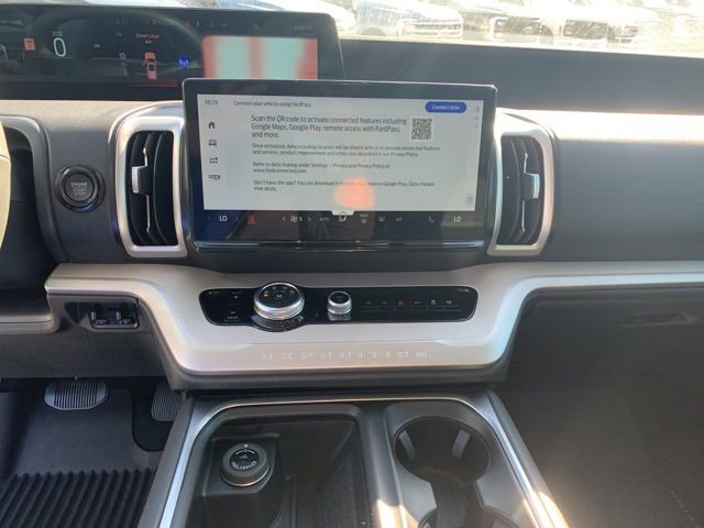 New 2025 Ford Expedition Active image 32