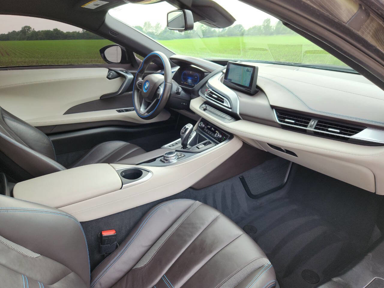 Used 2014 BMW i8 Base AWD 2dr Coupe image 10
