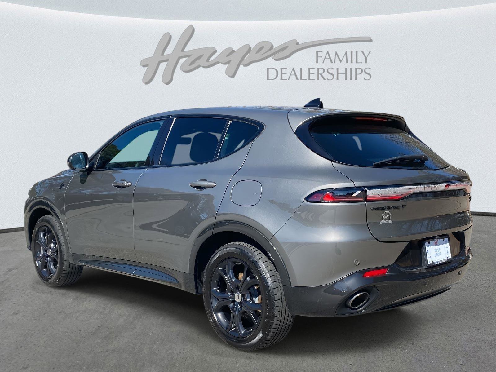 Used 2024 Dodge Hornet R/T w/ R/T Blacktop Package image 8