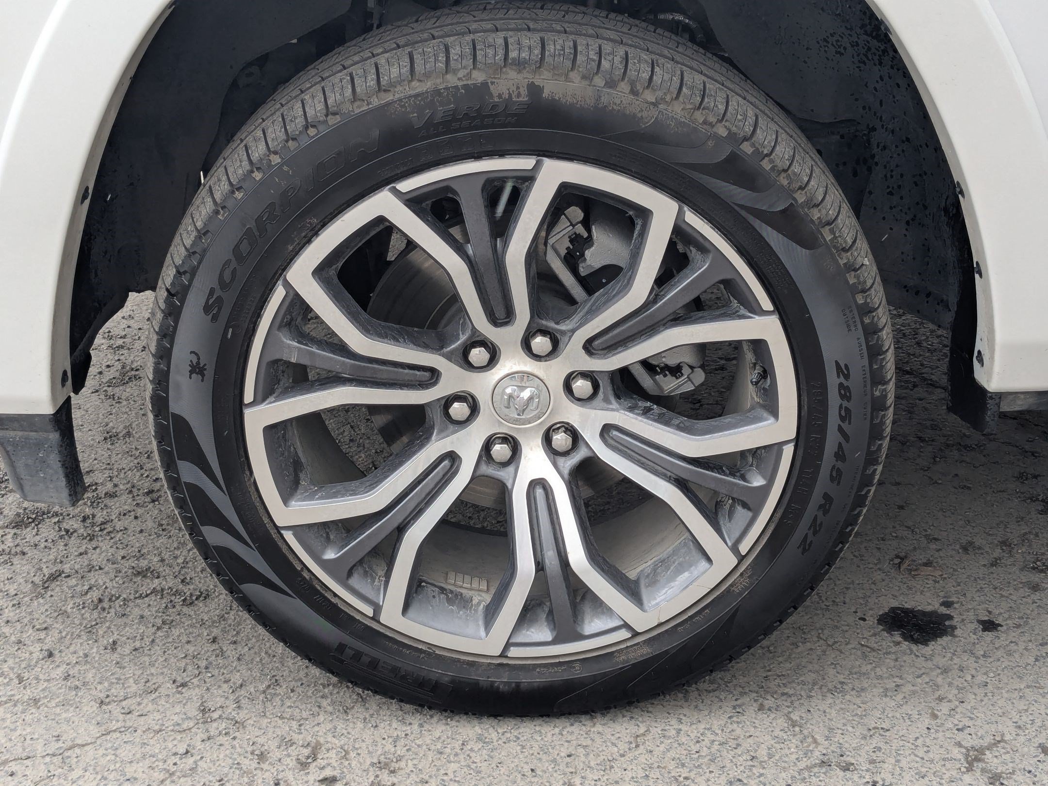 Used 2025 RAM 1500 Tungsten AWD/4WD image 15
