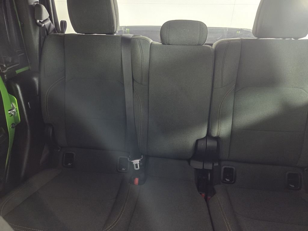 Certified 2025 Jeep Gladiator Sport image 24