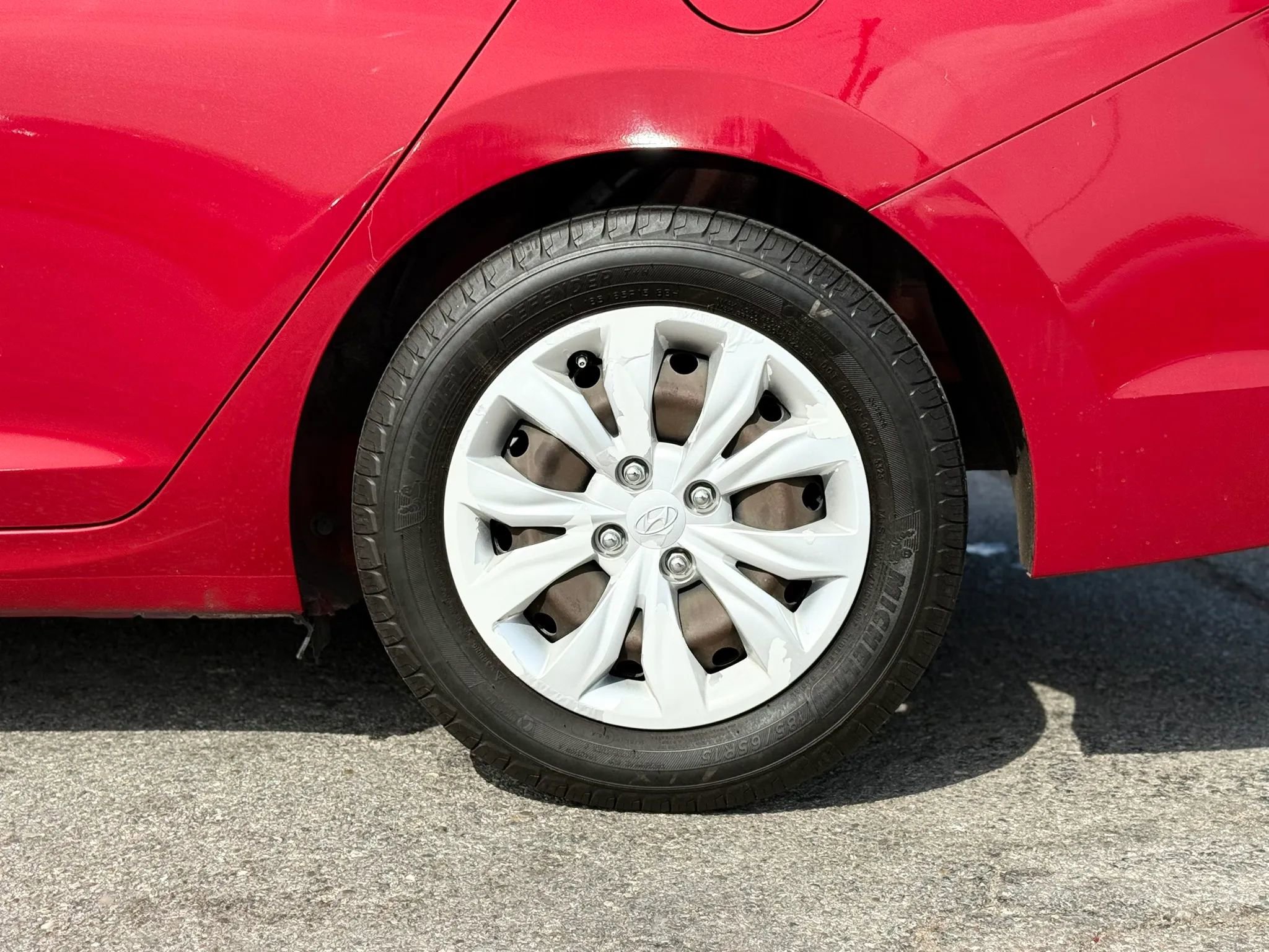 Used 2020 Hyundai Accent SE FWD image 42