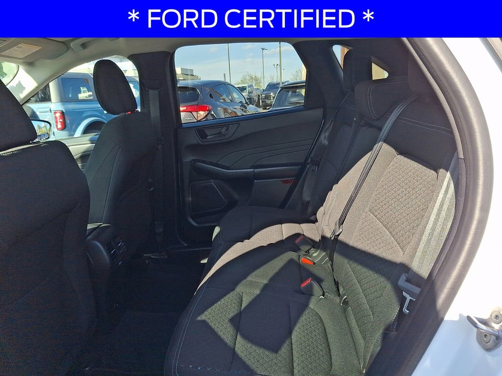 Used 2023 Ford Escape Active image 10