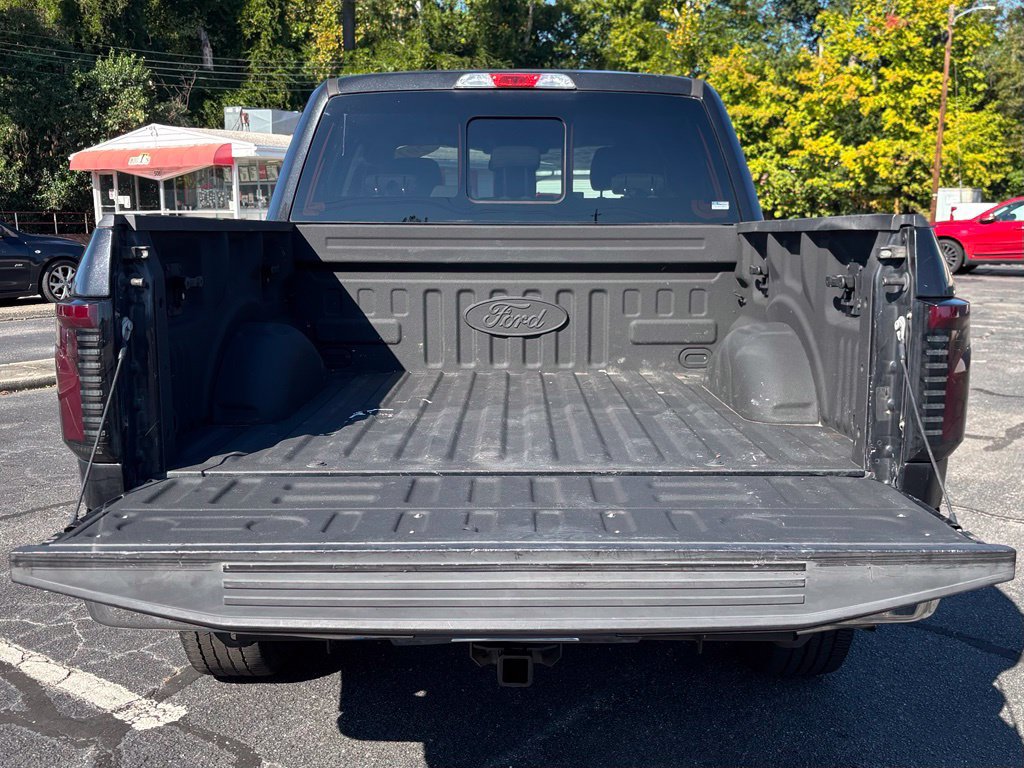 Used 2015 Ford F150 XLT w/ Equipment Group 302A Luxury AWD/4WD image 11