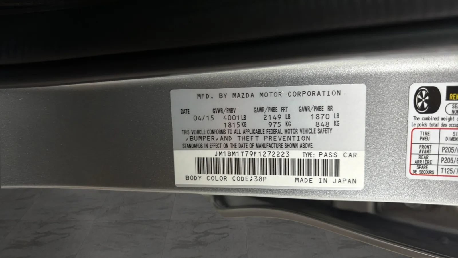 Used 2015 MAZDA MAZDA3 i SV FWD image 23