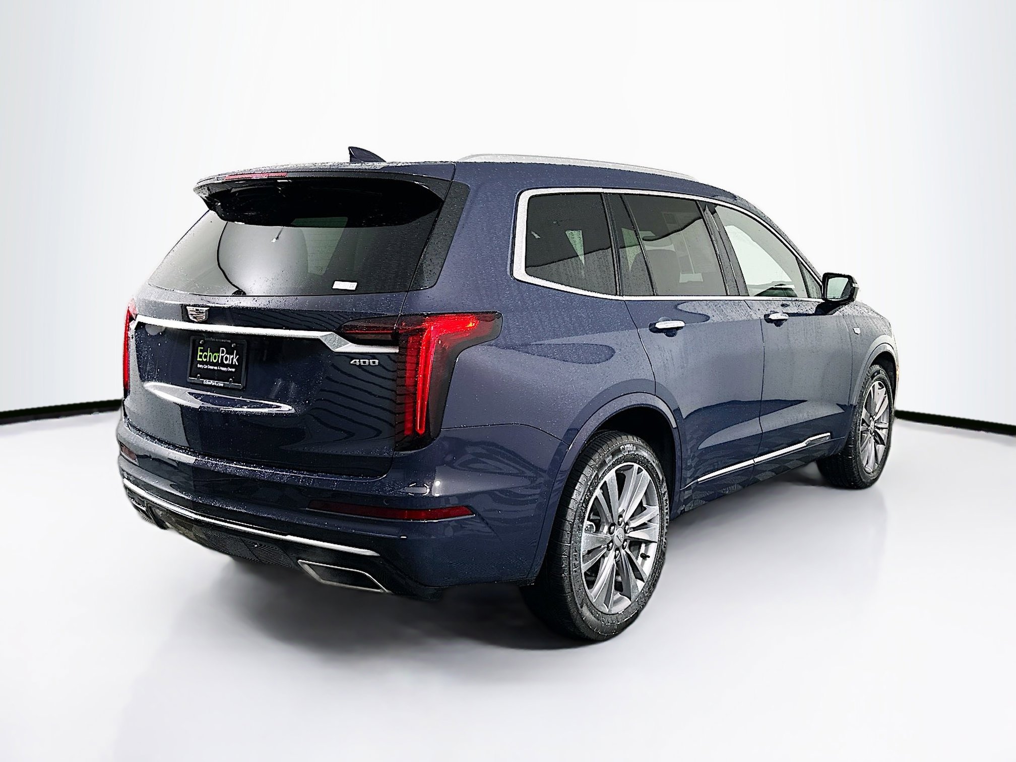 Used 2025 Cadillac XT6 Premium Luxury image 9