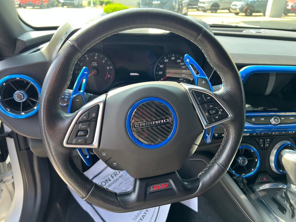 Used 2021 Chevrolet Camaro SS RWD image 17