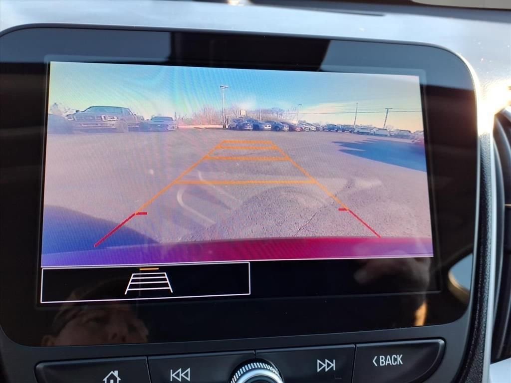 Used 2024 Chevrolet Malibu LT image 22