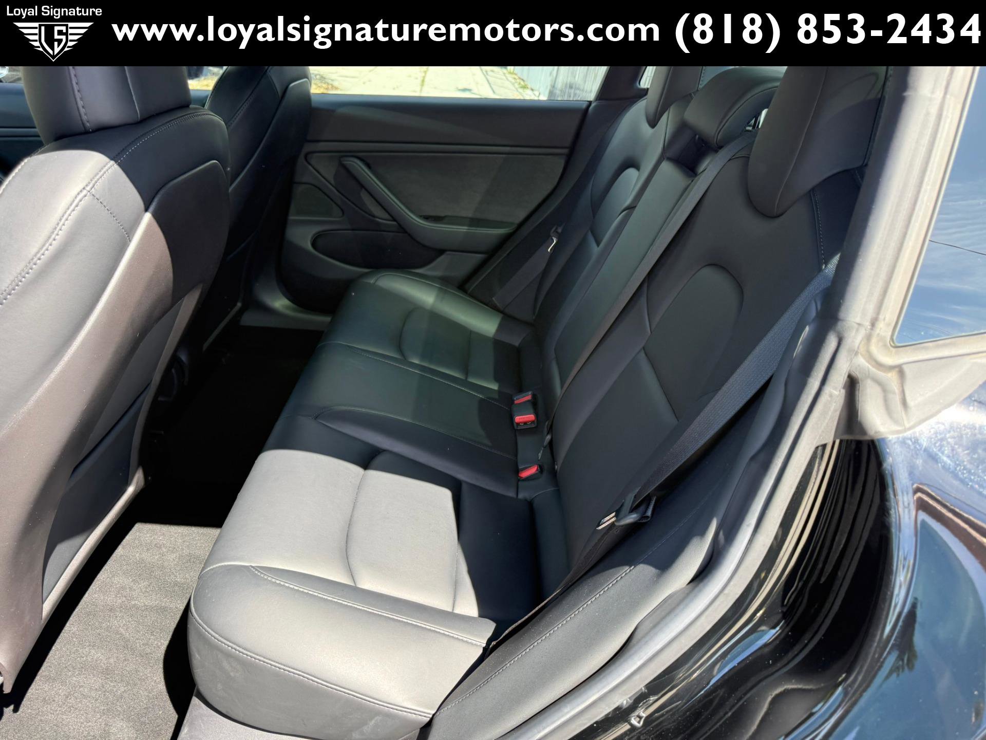 Used 2019 Tesla Model 3 Standard Range image 13