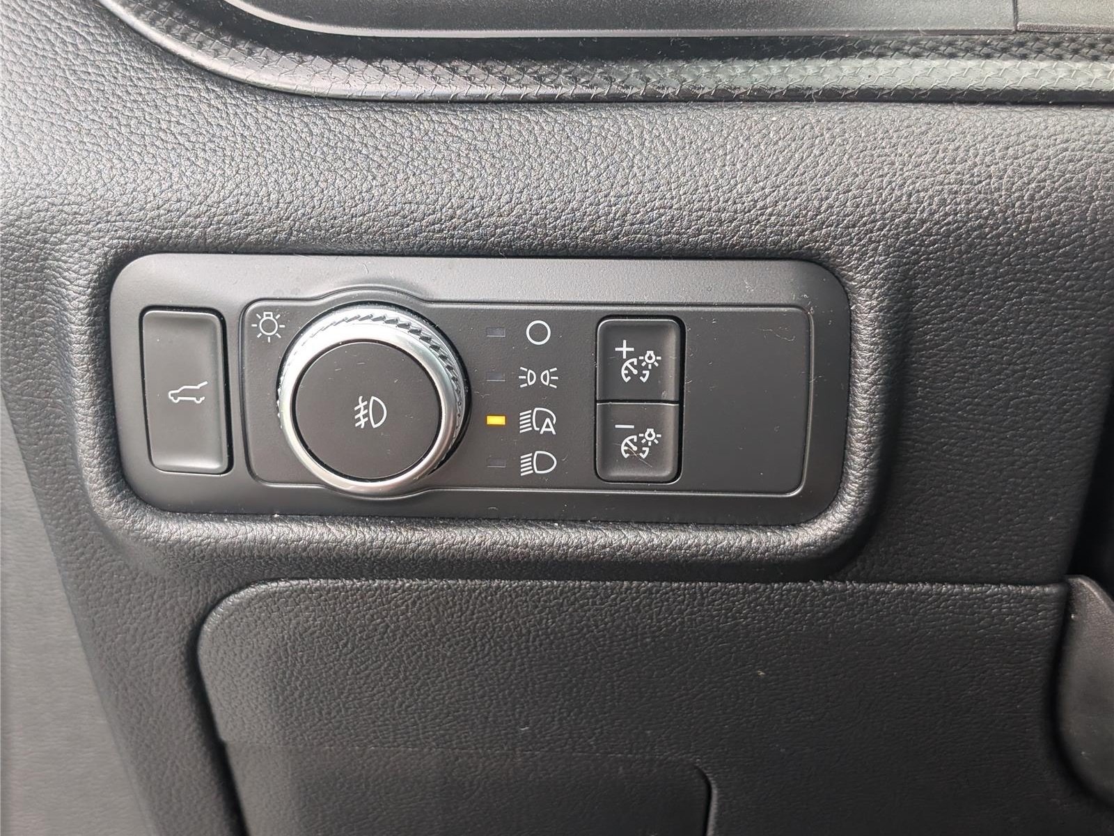 Used 2020 Ford Explorer ST w/ ST Street Pack AWD/4WD image 27