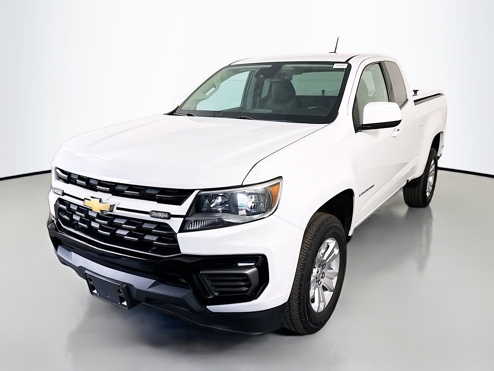 Used 2022 Chevrolet Colorado LT w/ Fleet Safety Package RWD image 4