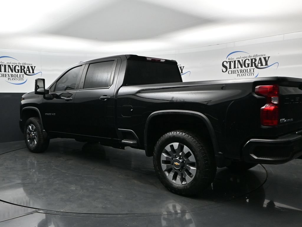 Used 2024 Chevrolet Silverado 2500 Custom w/ Custom Value Package AWD/4WD image 5