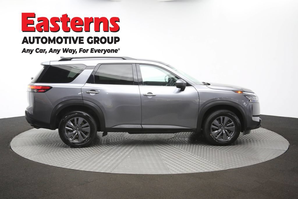 Used 2022 Nissan Pathfinder SV FWD image 45