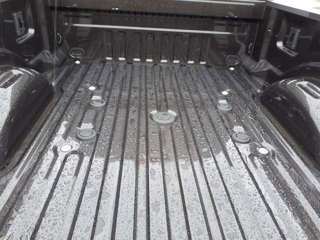 Used 2024 Ford F250 Lariat w/ Chrome Package image 5