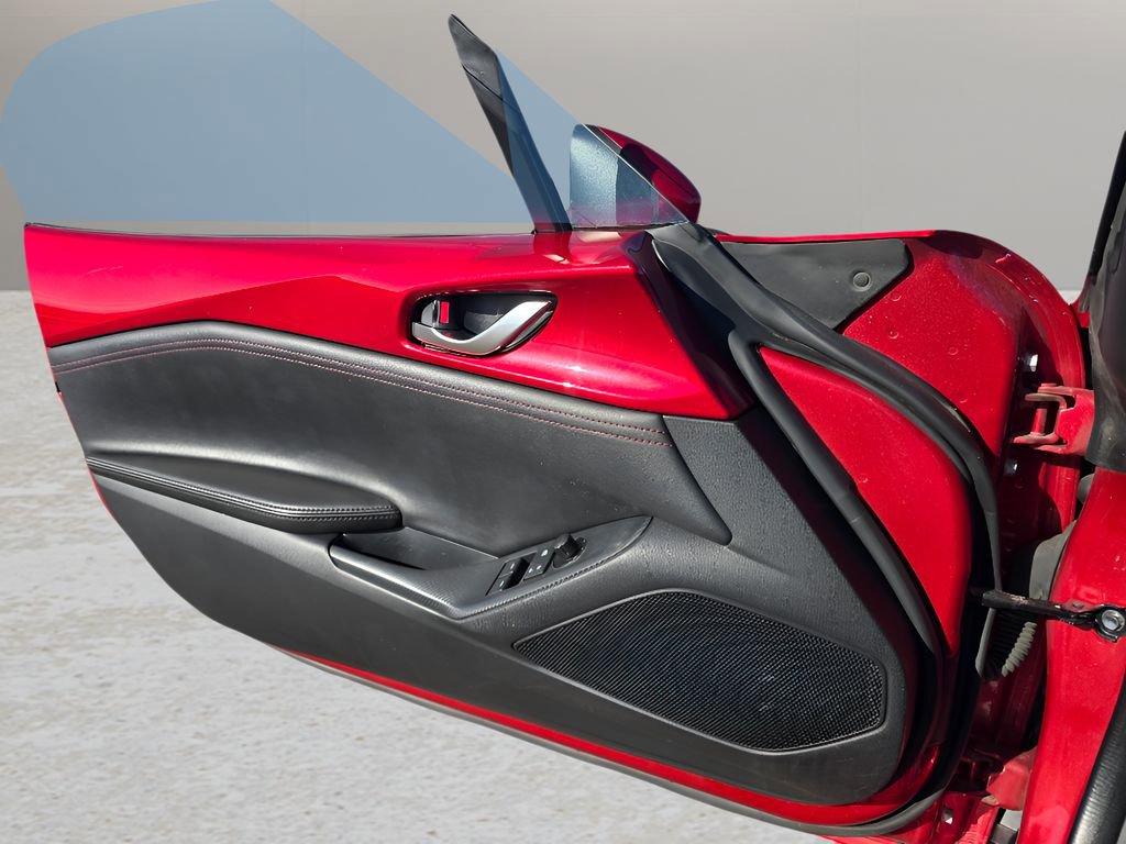 Used 2016 MAZDA MX-5 Miata Grand Touring image 19