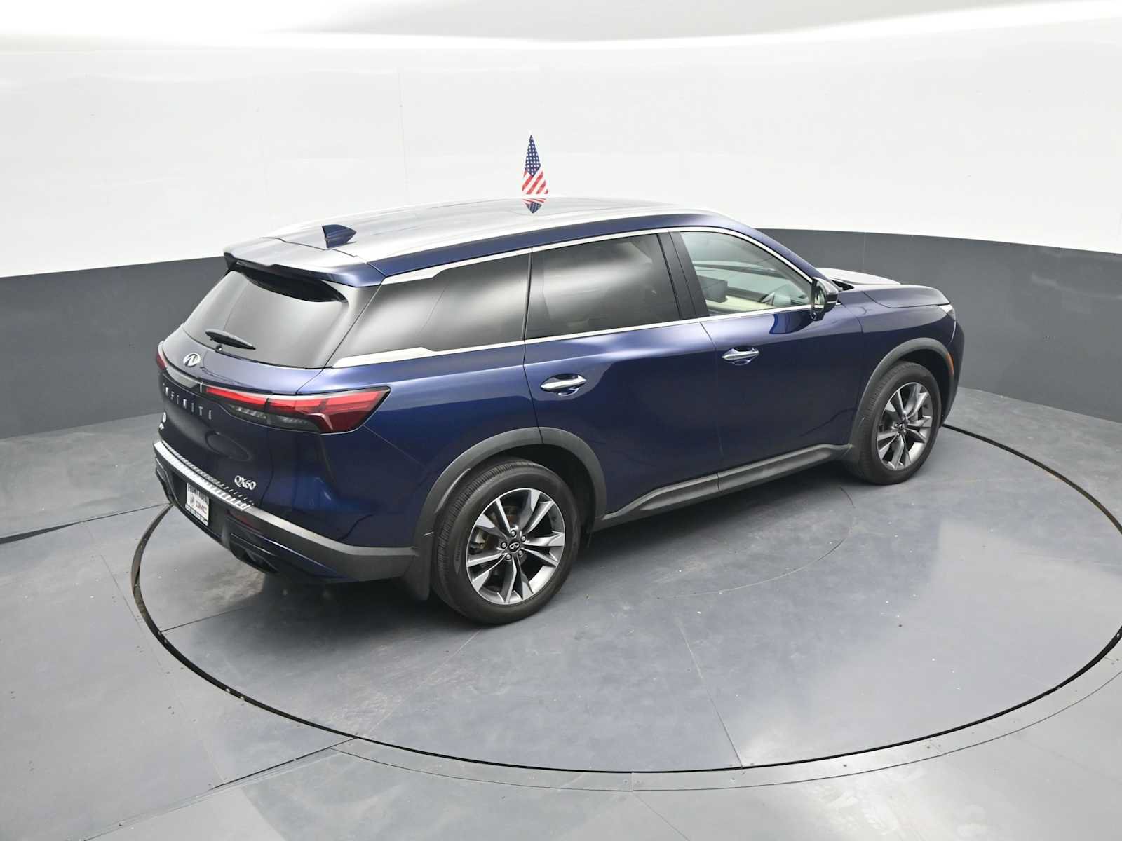 Used 2023 INFINITI QX60 Luxe w/ Cargo Package AWD/4WD image 42