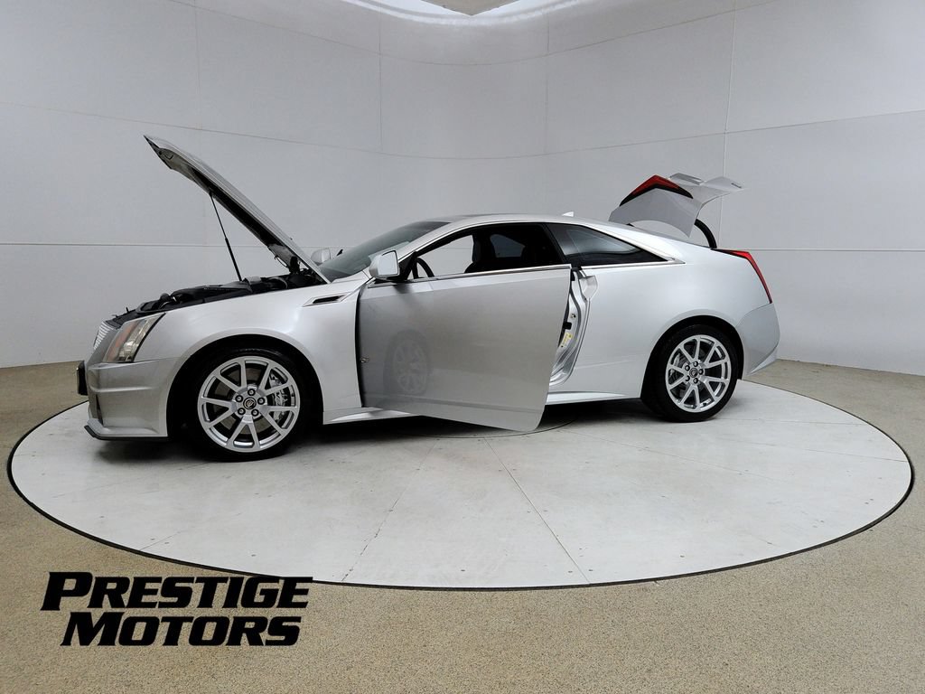Used 2011 Cadillac CTS V w/ Wood Trim Package RWD image 10