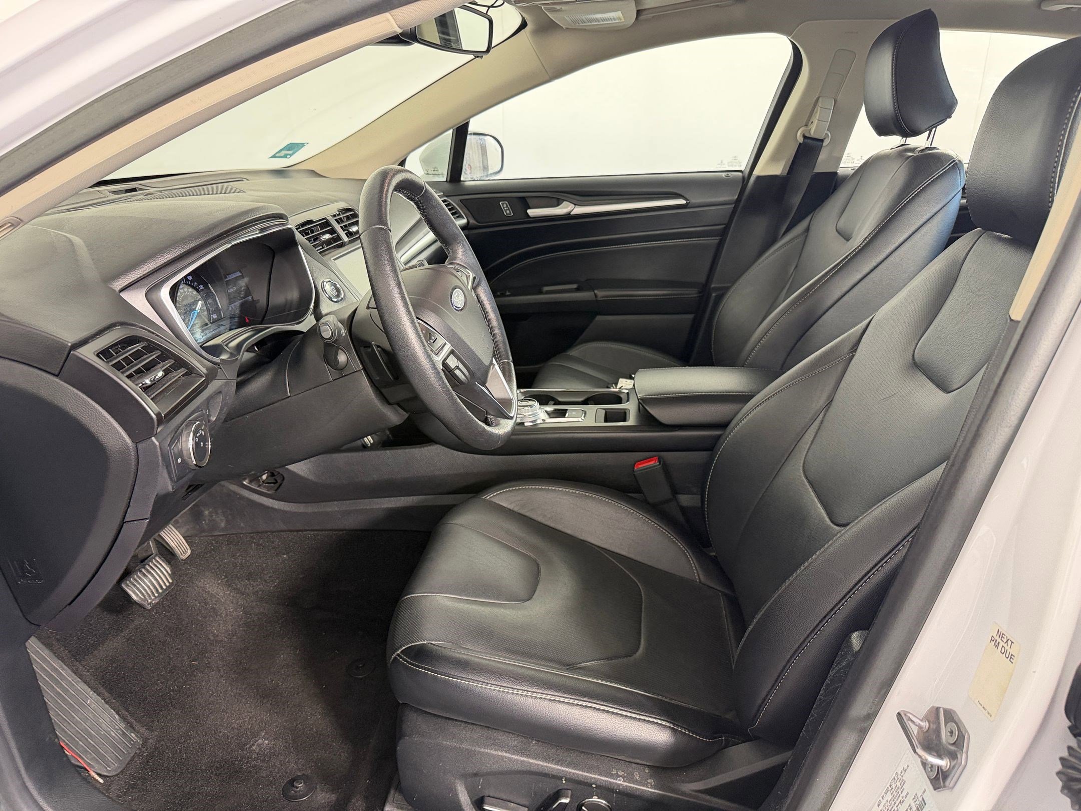 Used 2020 Ford Fusion Titanium AWD/4WD image 5
