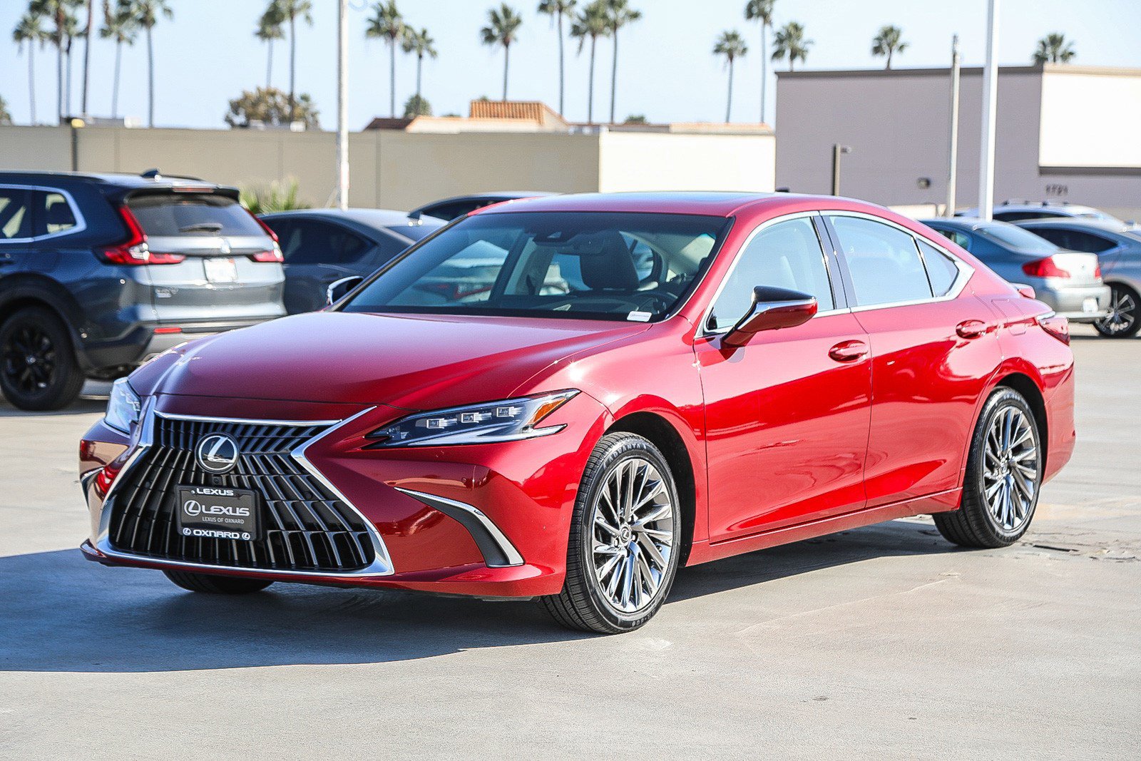 Used 2024 Lexus ES 300h w/ Accessory Package (Z2) FWD image 3