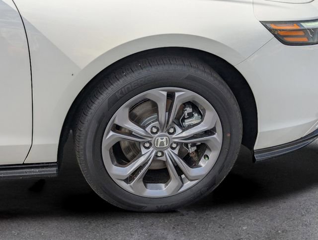 Used 2024 Honda Accord EX-L image 6