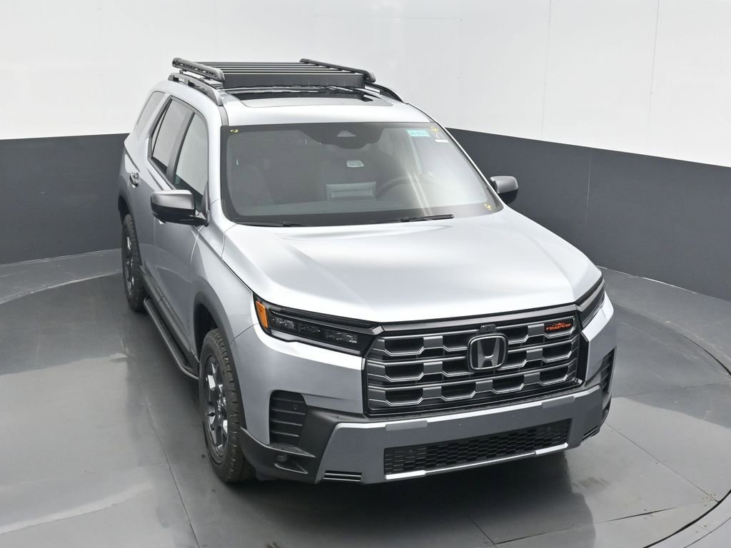 New 2026 Honda Pilot TrailSport image 3