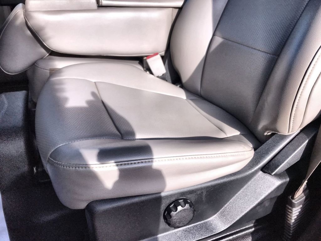 Used 2019 Ford F450 XL w/ Power Equipment Group image 12