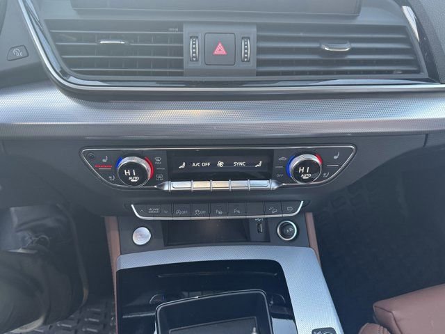 Certified 2024 Audi Q5 2.0T Prestige AWD/4WD image 19