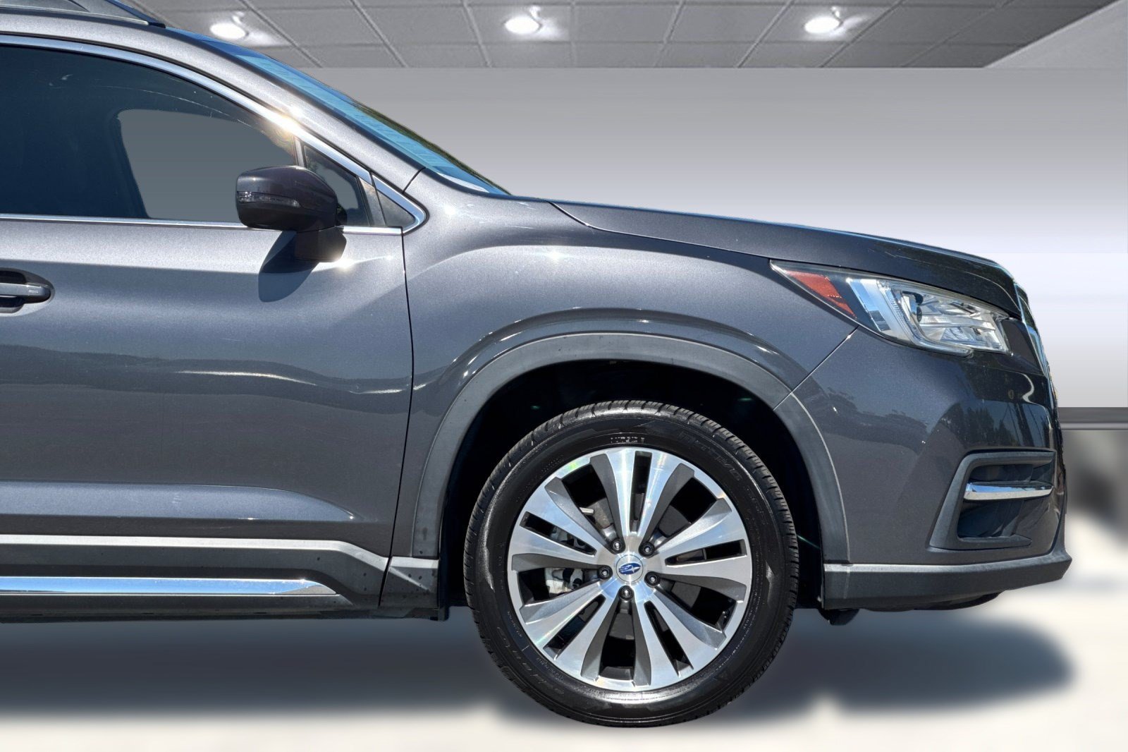 Used 2019 Subaru Ascent Limited AWD/4WD image 34
