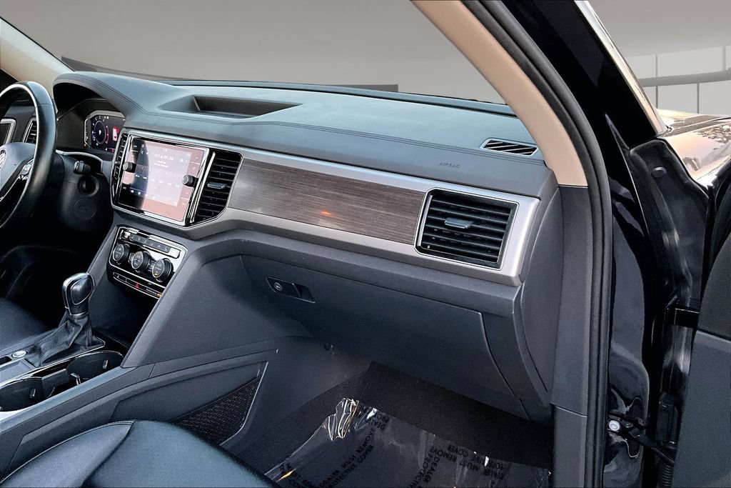 Used 2019 Volkswagen Atlas SEL R-Line FWD image 25