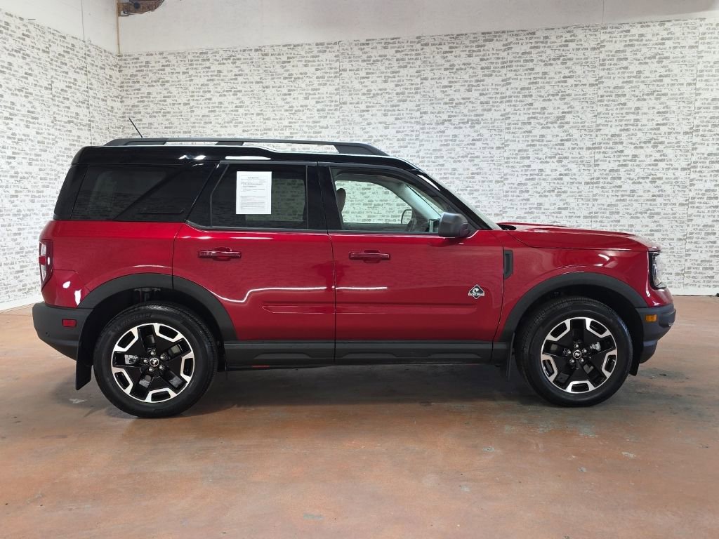 Used 2021 Ford Bronco Sport Outer Banks image 6