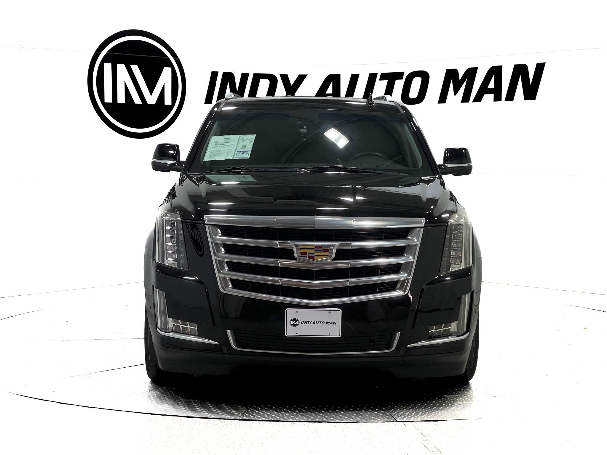 Used 2019 Cadillac Escalade ESV Luxury image 8