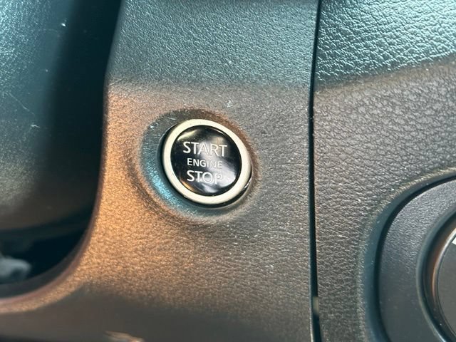 Certified 2024 Nissan Frontier PRO-4X w/ Pro Premium Package AWD/4WD image 36
