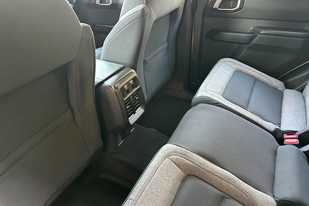 New 2025 Ford Bronco 4-Door image 10