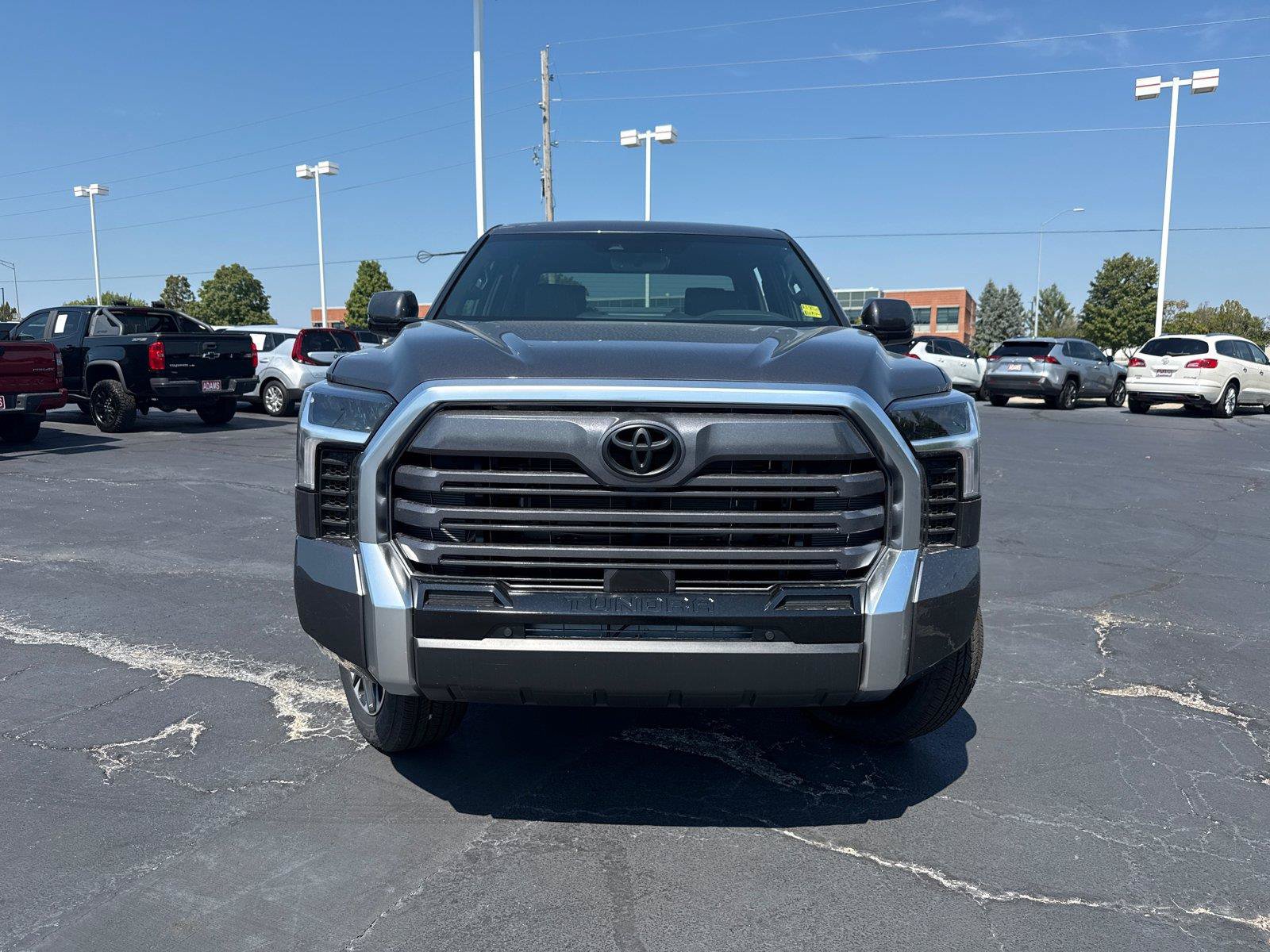 Used 2026 Toyota Tundra Limited w/ Power Package AWD/4WD image 3