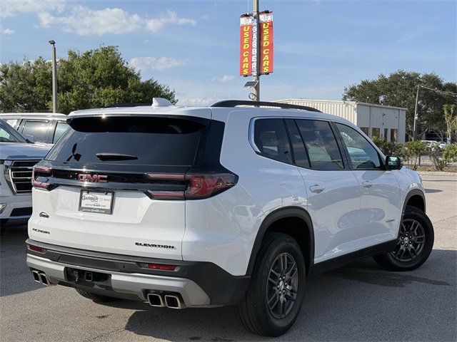 Used 2025 GMC Acadia Elevation image 3