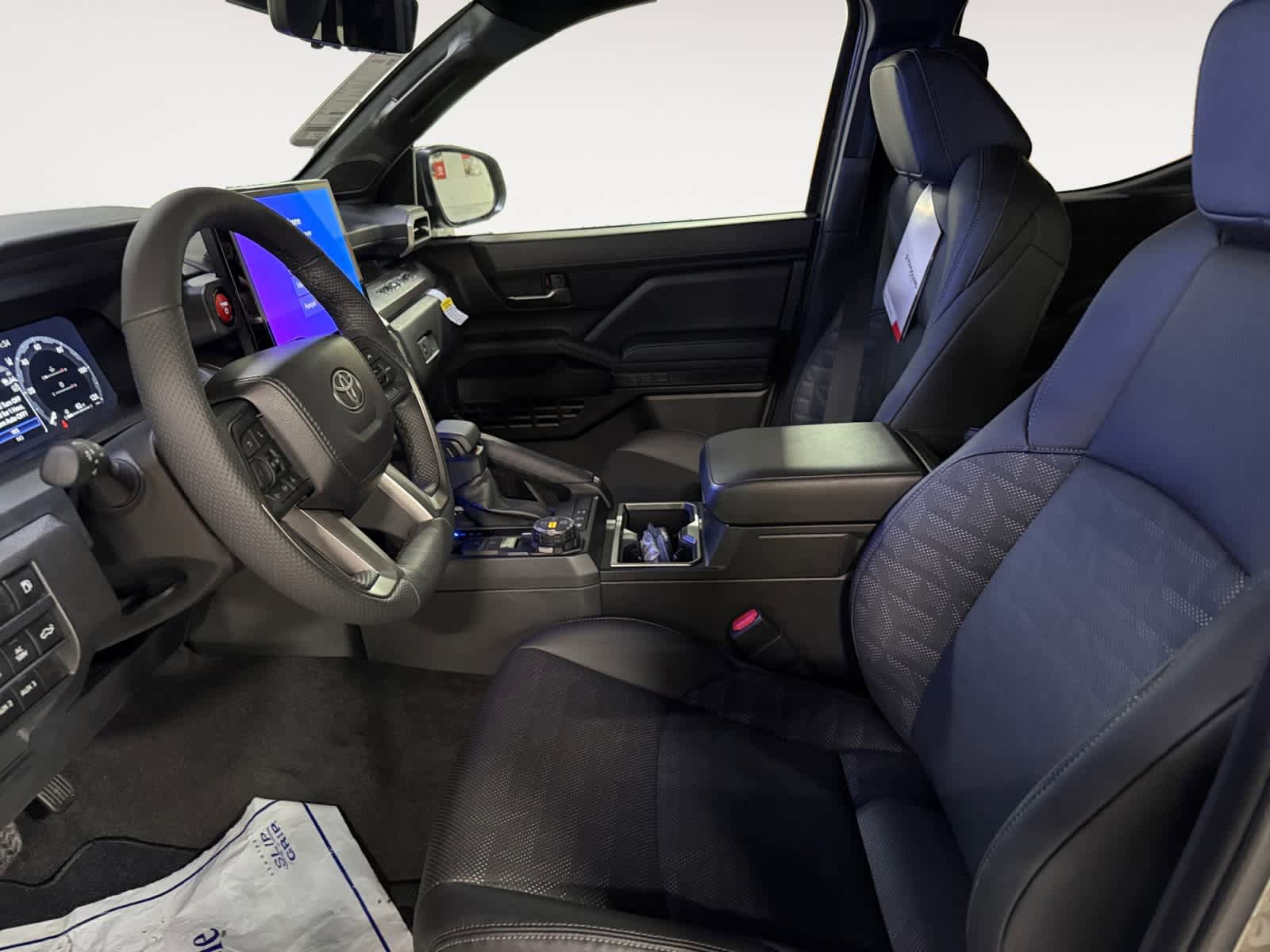 New 2026 Toyota Tacoma TRD Off-Road AWD/4WD image 11
