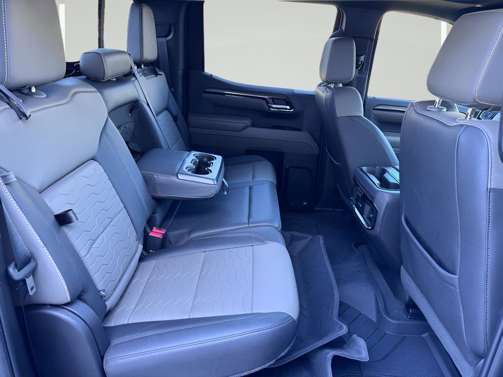 Used 2022 Chevrolet Silverado 1500 ZR2 w/ Technology Package image 30